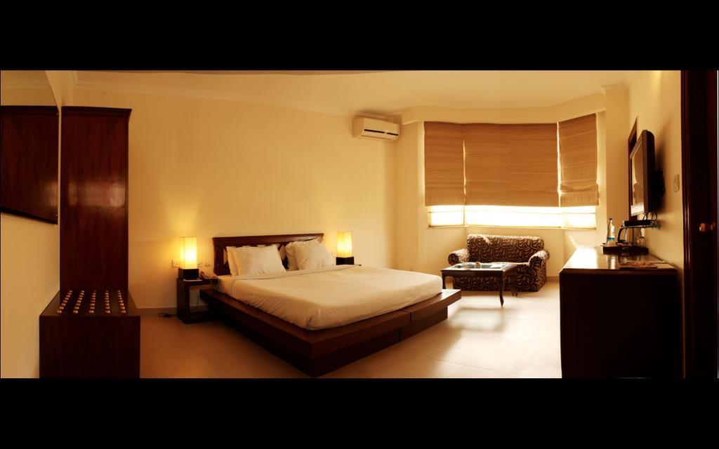 Hotel Clark Greens New Delhi Eksteriør billede